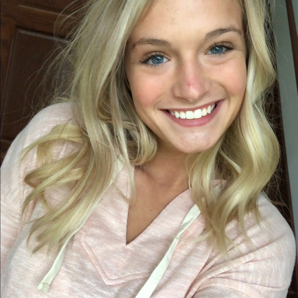 Meet your Posher, Zoe